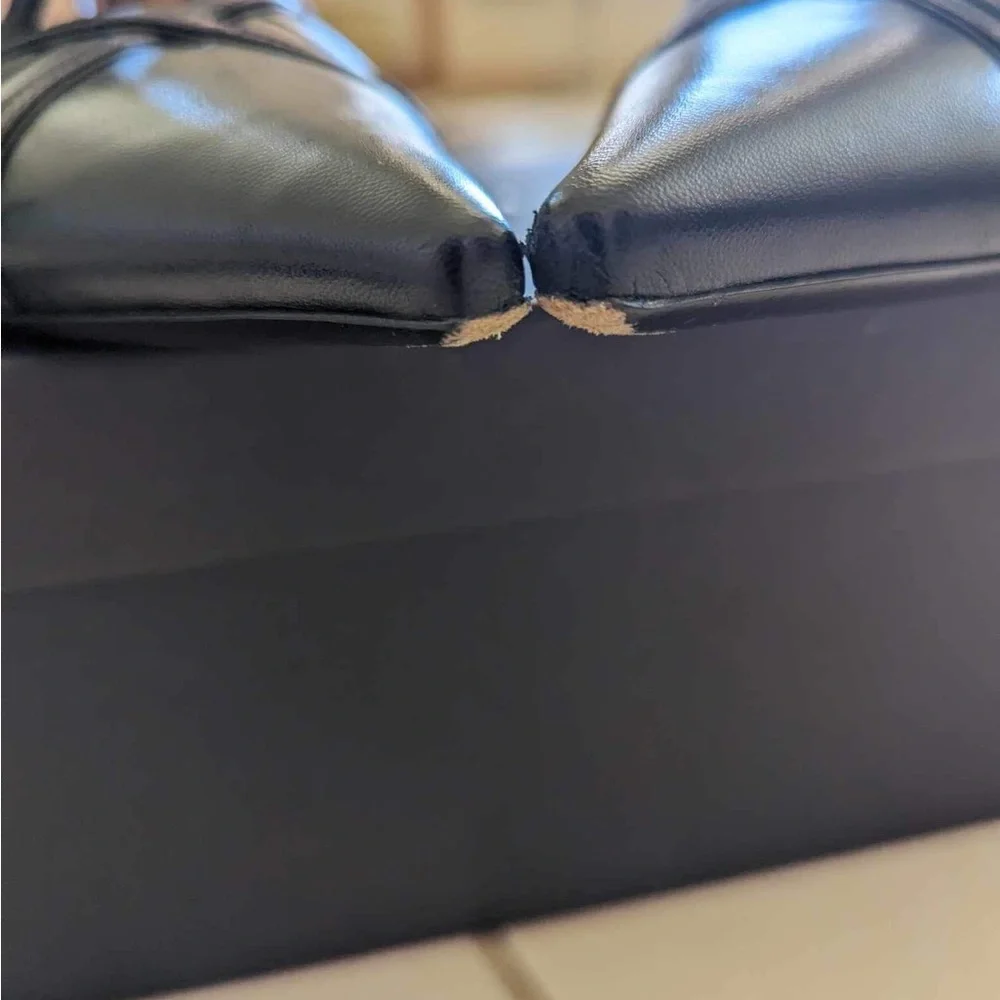 Prada Capretto Black Leather Heels Size: 39 - Picture 10 of 13